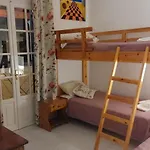 Sausan Apartman *