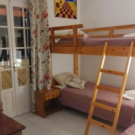 Sausan Апартаменты *